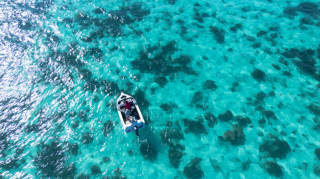 Ningaloo reef Western Australia - Powered by Adobe