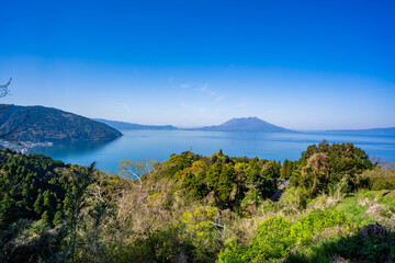 Fototapeta premium 中茶屋公園から見る桜島の風景（霧島市）