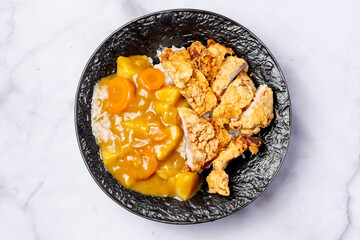 Chicken curry plat traditionnel japonais
