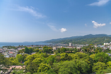 小田原城天守から伊豆半島方面を望む