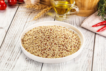 Raw dry quinoa seeds cereal