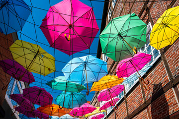 Bunte Sonnenschirme in Soltau