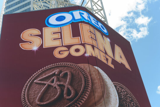 digital billboard featuring part of an advertisement for a Selena Gomez and OREO a limited-edition cookie collab, Sankofa Square, Toronto