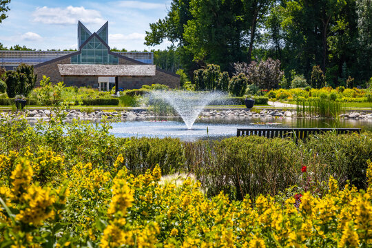 Scenic fountains at International Peace Garden