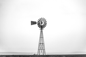 old windmill © Raquel