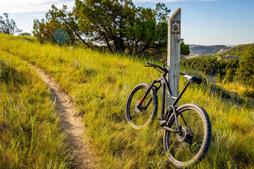 Maah Daah Hey Trail Mountain Biking North Dakota