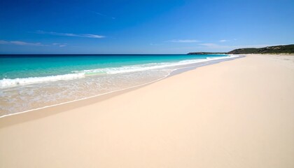Fototapeta premium Pristine beach scene on a sunny day