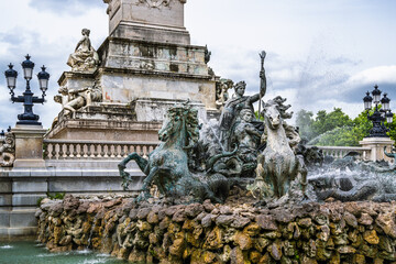 Fontaine du Char du Triomphe de la Concorde, Place des Quinconces, Bordeaux, Gironde,...