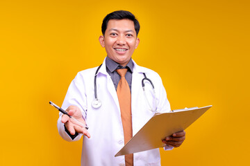Smiling Asian Doctor Holds A Clipboard, Ready For Consultation With Patient