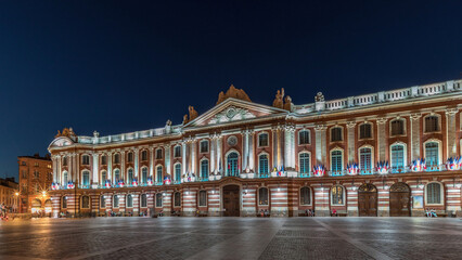 Fototapeta premium The Capitole de Toulouse day to night timelapse showcases the historic city hall. France