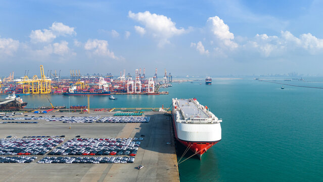 Many new cars running cargo ship, Ro-Ro Ship for import export shipping cars by Vessel Freight forwarding service ship, Logistics transportation dealer shipping Cars Cars Export Terminal at Yokohama