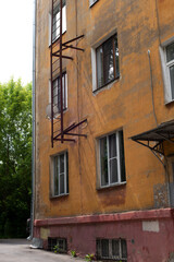 multi-storey building