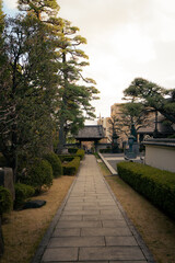 Shōgonji Temple in Tokyo during the day.