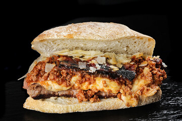 panino ripieno food pistacchio patate funghi pancetta parmiggiana di melenzane