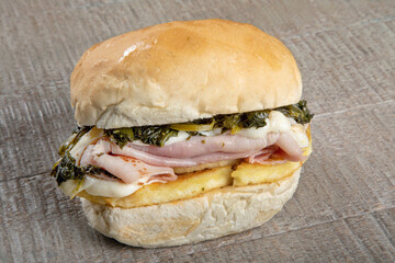 panini hamburger, ripieno, polpette, melanzane, pomodoro, insalata uova, zucchine, prosciutto, cotoletta 