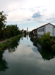 Gorgonzola, naviglio Martesana alle porte della citt&agrave; ,Lombardia, Italia