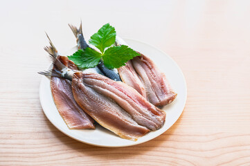 鯵の開き　骨抜き