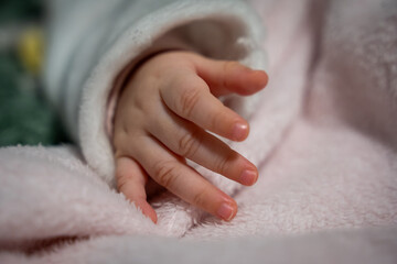 newborn baby hand