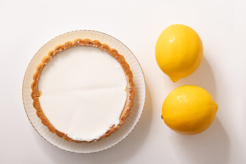 レアチーズ　レモン　クリームタルト