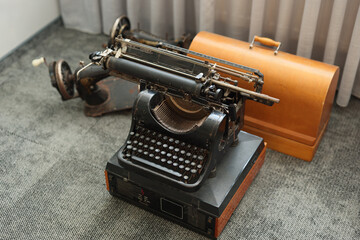 A Vintage Typewriter enhances any creative workspace, perfect for your art and design collection