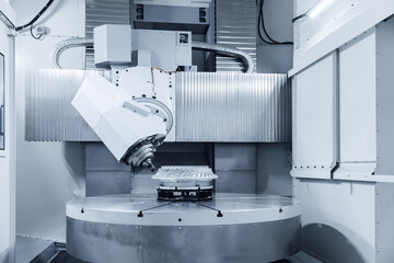 Five axis CNC machining center cutting engine turbine technology