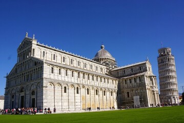 Naklejka premium piazza dei miracoli pisa