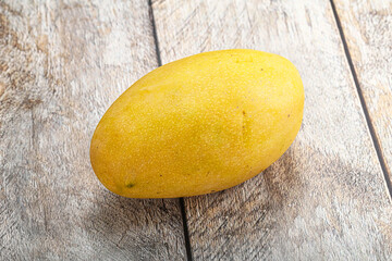 Sweet ripe juicy tropical mango fruit