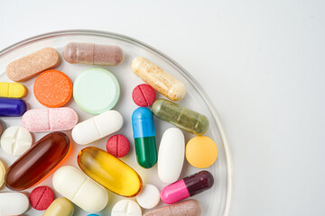 vitamin supplements capsules pill, softgel, fish oil, omega 3, vitamin E