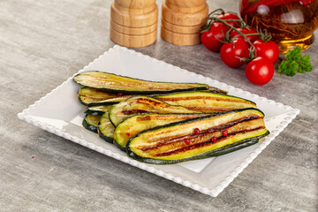 Grilled young zucchini for snack