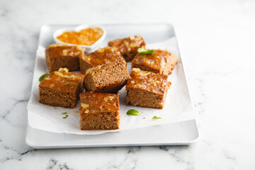 Gingerbread cake with orange marmalade