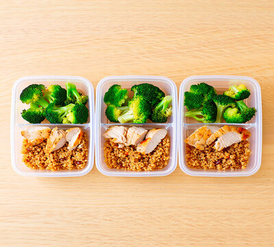 vegetable fride rice with salad