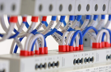 Connecting the electrical module using copper electrical insulated wires. 