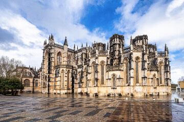 Fototapeta premium The Monastery of Batalha is a Dominican convent in the civil parish of Batalha, Portugal