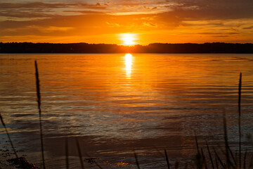 On the promenade and on Gluecksburg beach the sunset on July 23rd is particularly colorful © Holger