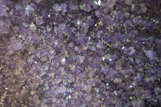 Arts And Craft Centre, Edwinstowe, Nottinghamshire, England &ndash; July 21 2025: Close Up View Of Sparkling Amethyst Crystal Geode Display