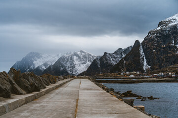 Dammsteg in A auf den Lofoten
