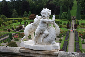 Fototapeta premium statue of angel