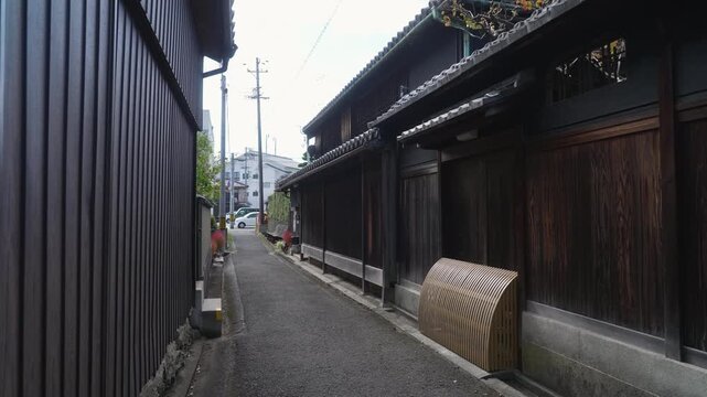 Traditional Streetscape of Kuroe Lacquerware Town in Kainan, Wakayama, Japan　昔ながらの風情を残す街並み「漆器の町・黒江」和歌山県海南市