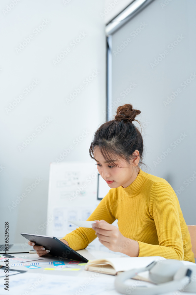 Poster Female ux developer and ui designer , mobile app interface wireframe design. App developer working about screen display prototype layout for smartphone, ui, ux concept.