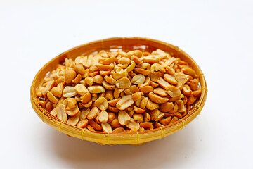 Roasted peanuts for snacking, or used as toppings for various dishes.