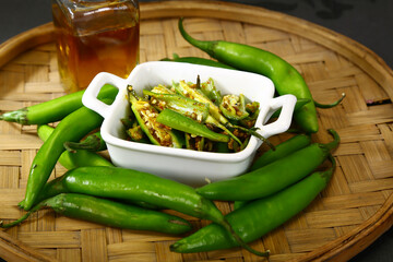 Green Mirch Achaar
