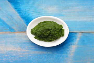 Wolffia,water meal, the world’s smallest flowering plant, edible and rich in protein.