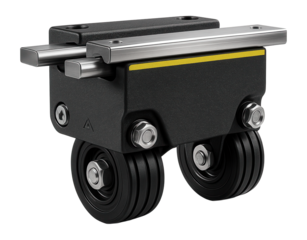 Sliding carriage with a corrosion-resistant coating for outdoor use in a shipbuilding yard.