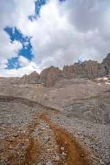 The scenic views of Demirkazık summit, Davlumbaz summit and dipsiz göl at the Aladağlar National park in Niğde, Turkey