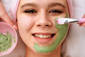Relaxing Spa Facial with Green Clay Mask Application