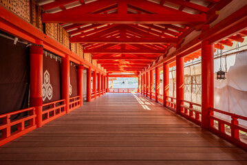世界遺産・日本三景厳島神社東回廊　広島県廿日市市宮島