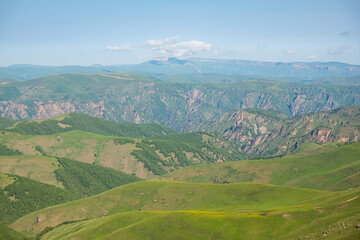 Obraz premium Picturesque landscape of the Kinzhol plateau with hills in the Caucasus