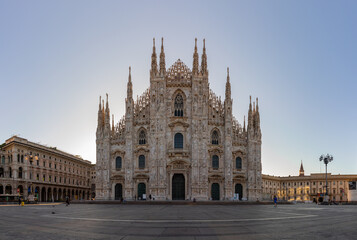 Naklejka premium Duomo di Milano or Milan Cathedral at Sunrise