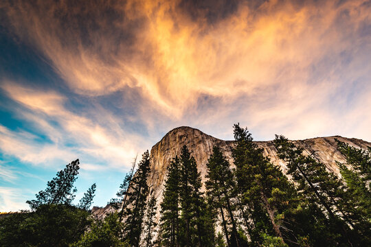 Sunset over Half Dome in Yosemite national park