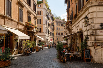 Fototapeta premium capture enchanting lifestyle and atmosphere of italys historic cities showcasing stunning architecture